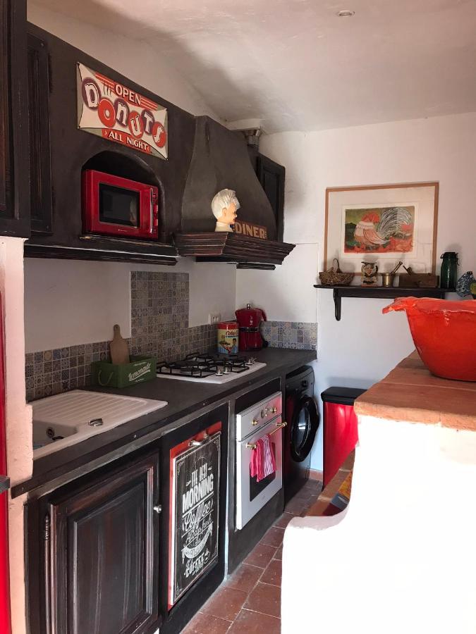 Derriere L'Eglise Apartment แซงต์-ปอล-เดอ-วองส์ ภายนอก รูปภาพ